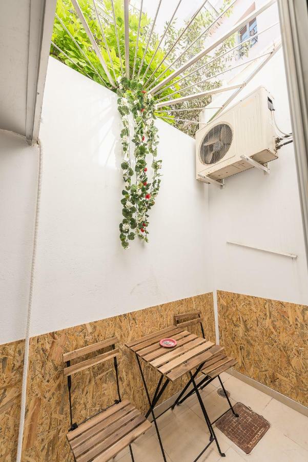 Just Under Acropolis Apartment Athens